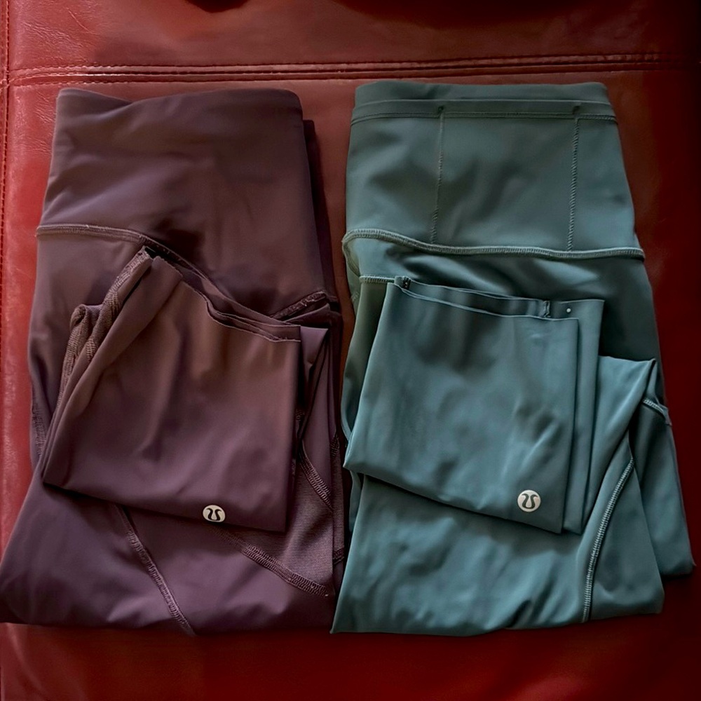 lululemon athletica Women's Pants - Purple and Green